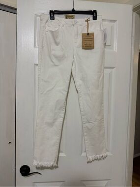 NWT Democracy Ab Tech White Jeans